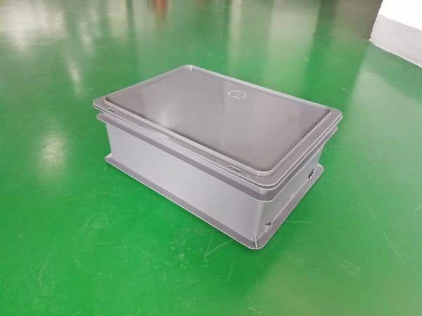 plastic delivery box