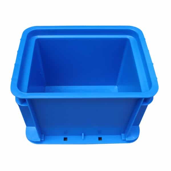 stackable plastic containers