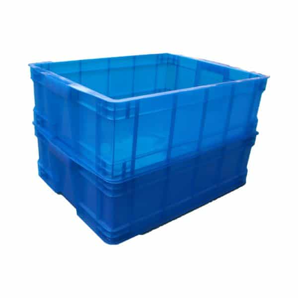 stackable plastic crates