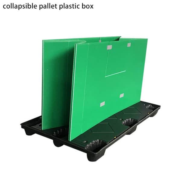 Collapsible plastic sleeves boxes